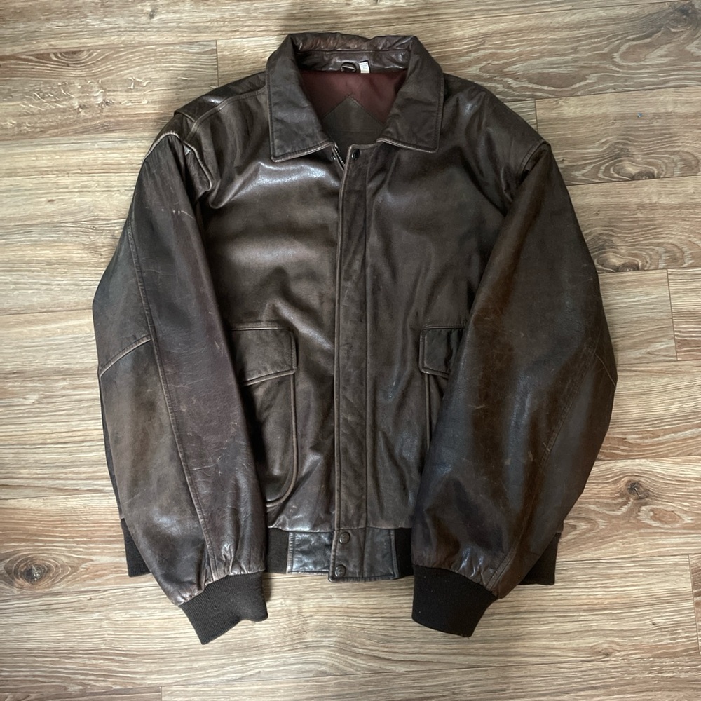 RoundTree Leather Bomber